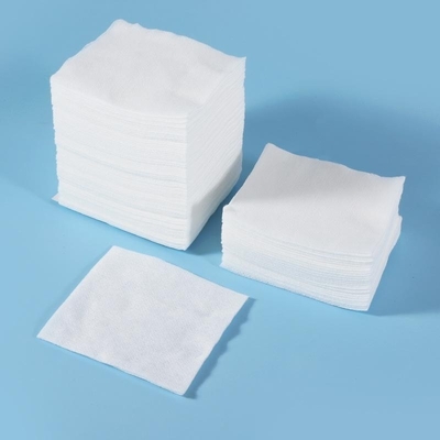 Dokunulmamış 4 katlı diş tıbbi gazoz yastıkları 5*5CM dokunulmamış tamponlar steril